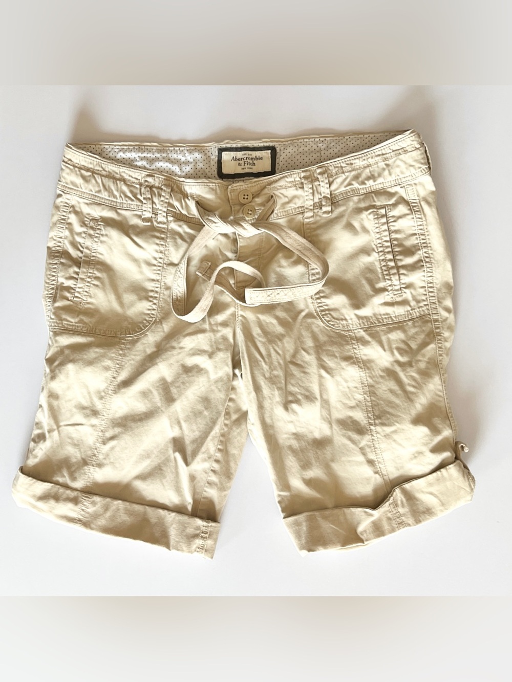 Abercrombie & Fitch Y2K womens utility long shorts 4 tan stretch roll low rise